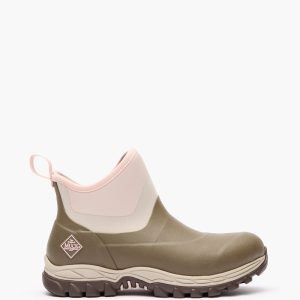 Arctic Sport II Women's Ankle Boot